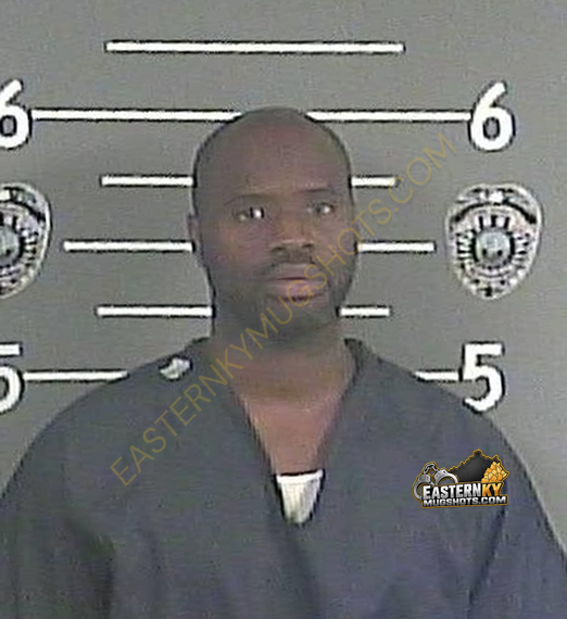 MARCUS D PYLES booking photo