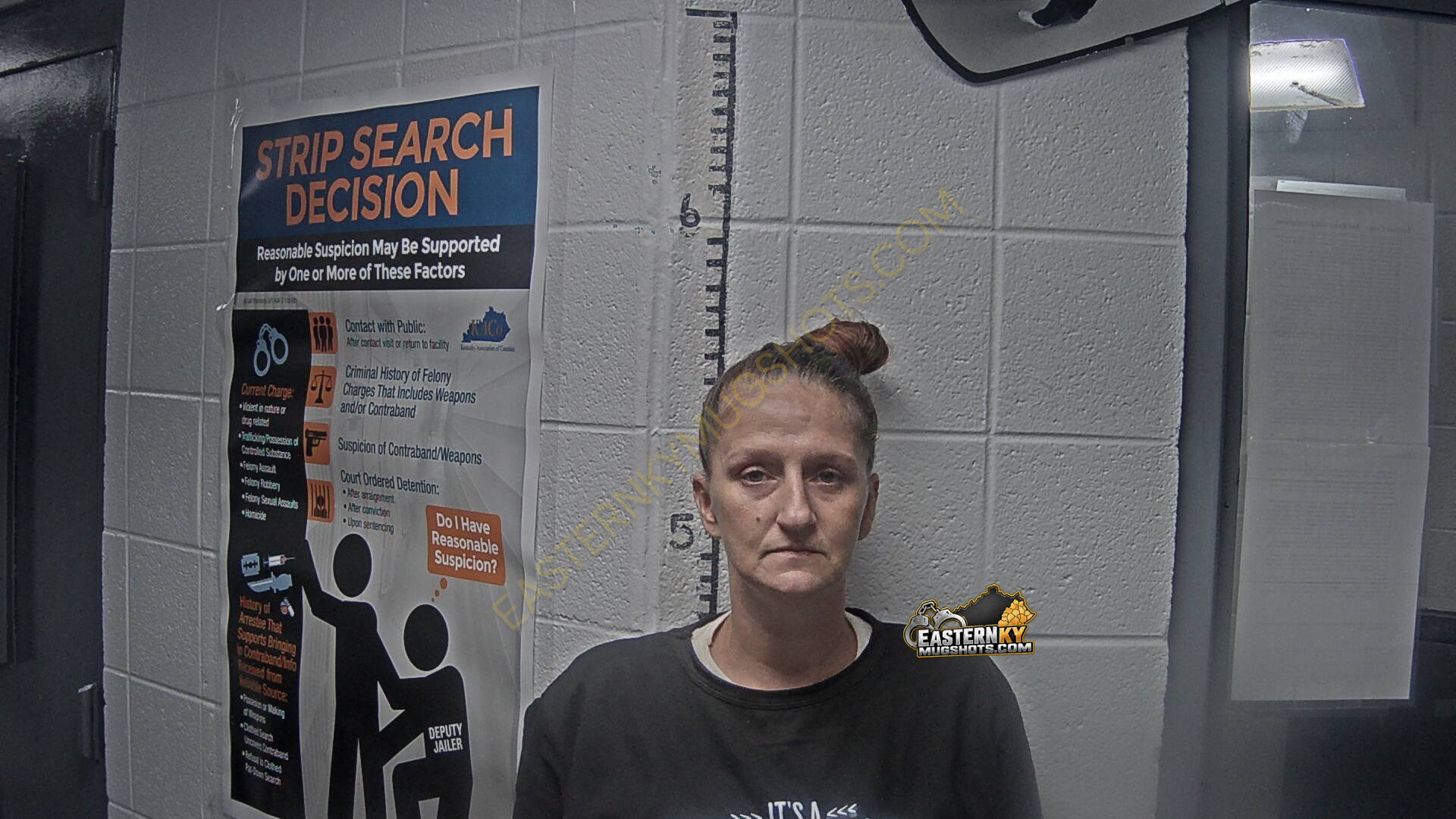 Jennifer Nicole Cantrell arrest photo